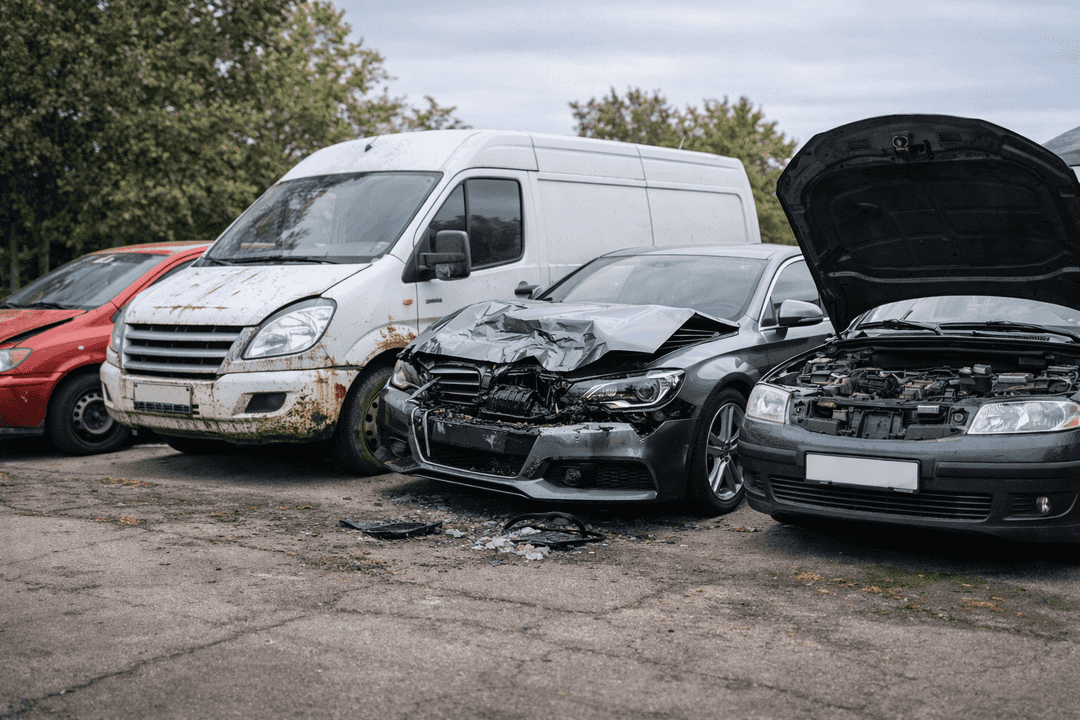 Welche Fahrzeuge ? die Autoverwertung in Brilon übernimmt – Teileträger bis Motorschaden